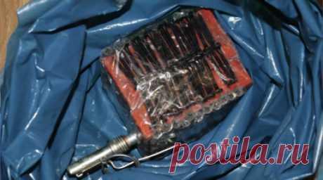 Под автомобилем главы села Давыдовка Запорожской области обнаружили взрывное устройство. Под автомобилем главы села Давыдовка Запорожской области обнаружено взрывное устройство, следователи возбудили уголовное дело по факту покушения на убийство. Читать далее