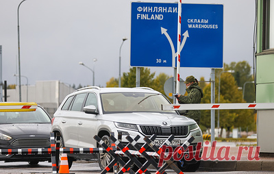 Финляндия заявила о достижении "частичного" успеха закрытием КПП на границе с РФ. Министр внутренних дел государства Мари Рантанен отметила, что страна будет вводить новые меры для повышения безопасности границ