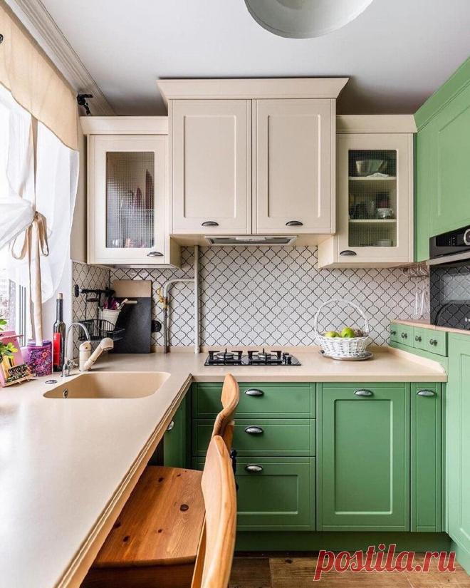 Кухня как в американском кино на 6 кв.м. Пожертвовали удобством ради красоты