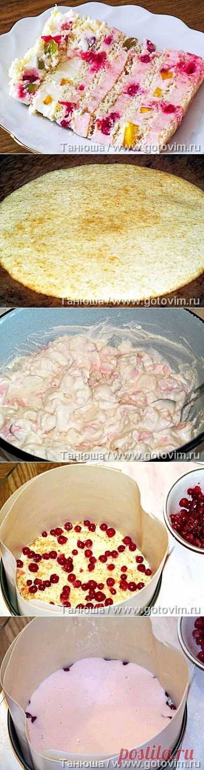 Торт ягодный с зефирным муссом.