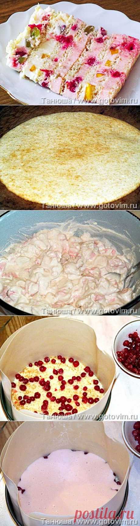 Торт ягодный с зефирным муссом.
