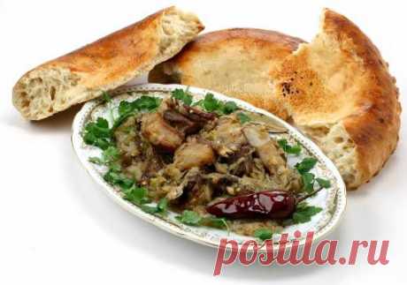 Свиные ребра с овощами в казане / Простые рецепты