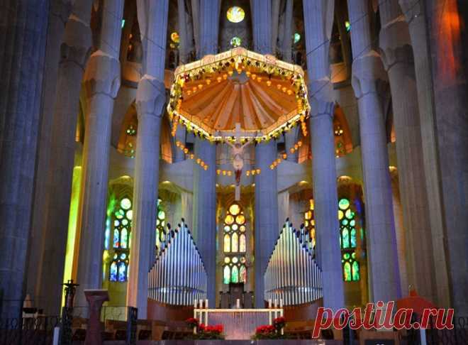 7 архитектурных шедевров Антонио Гауди, которые украшают Барселону