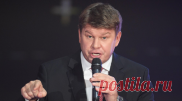 Губерниев — о «зашторенной лошади» от Загитовой: хочу всем пожелать читать книги. Спортивный комментатор Дмитрий Губерниев отреагировал на слова олимпийской чемпионки по фигурному катанию Алины Загитовой. Читать далее