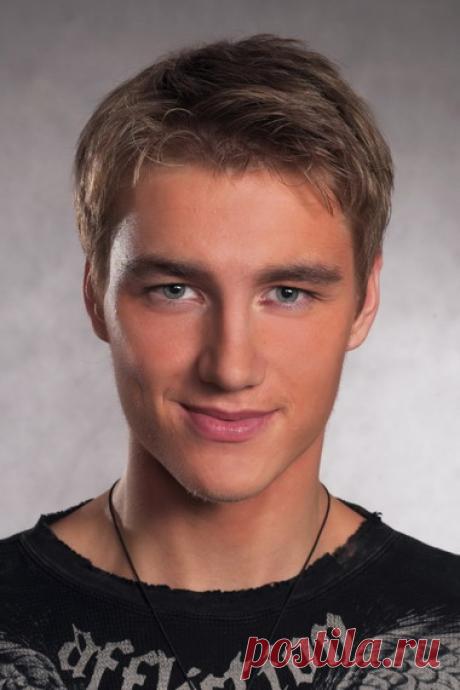 Певец Алексей Воробьев: биография и личная жизнь, фото