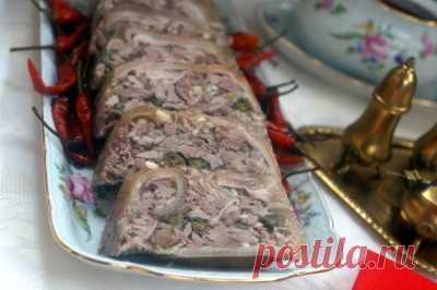 Ветчина из свиной рульки