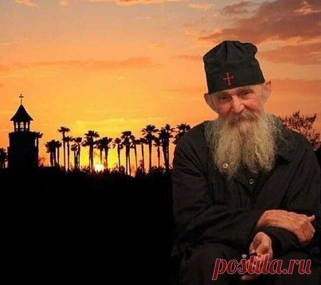 СТАРЕЦ ЕФРЕМ АРИЗОНСКИЙ О ПОКАЯНИИ И МОЛИТВЕ ЗА ВРАГОВ.
«Покаяние – это плач, ведущий к радости».

«Великая и неоспоримая истина, что все мы без исключения поражены стрелой греха. Но если грех – это язва, то покаяние – лекарство». 

«Есть две реальности. Первая – это человеколюбие Божие; и вторая – человеческая греховность. Спрашиваю вас: какая из этих двух реальностей выше? Грехи человеческие, какими бы они ни были, имеют число. А человеколюбие Божие бесконечно и неисчисл...
