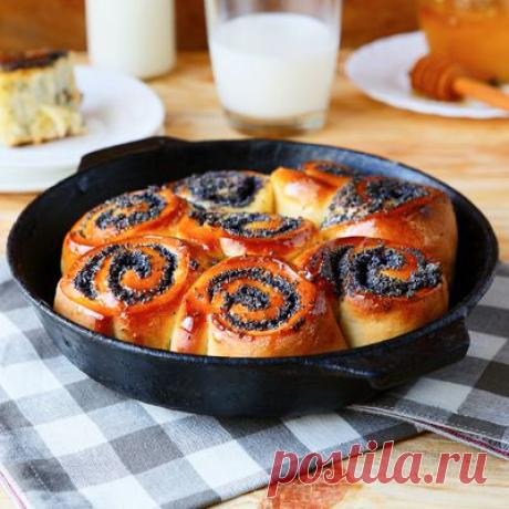 Булочки, начинённые маком и орехами