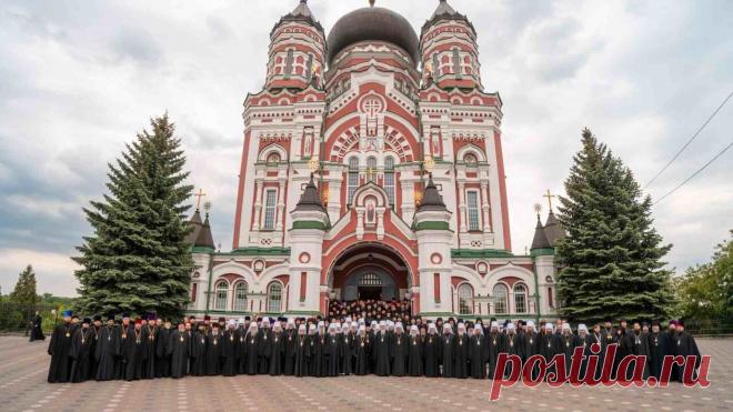 Украинская православная церковь При клиниках на Девичьем поле.