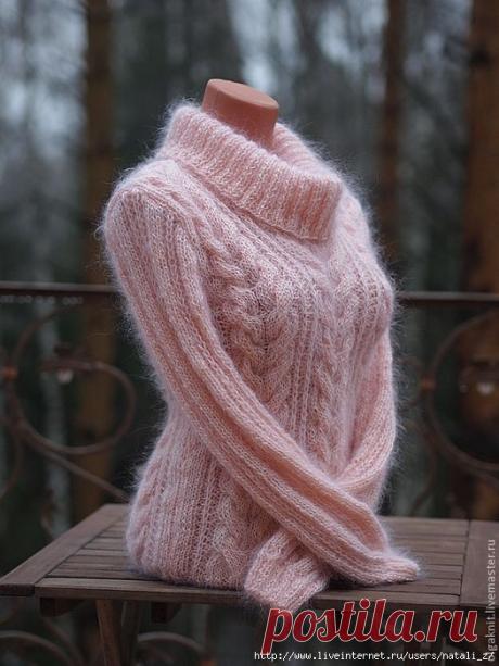 СВИТЕР   &quot;УЮТНЫЙ&quot;   АВТОР   ОЛЬГА