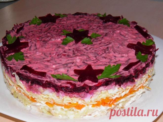 Слоеный салат Мой генерал с курицей на Новый год рецепт с фото пошагово - 1000.menu