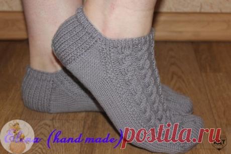 Носочки на двух спицах.