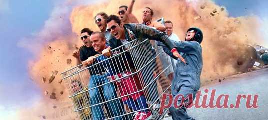 Студия Paramount Pictures анонсировала продолжение безумных «Чудаков» с Джонни Ноксвиллом. Новый фильм, уже четвёртый по счёту, выйдет в 2021 году.
