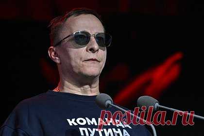 Охлобыстин назвал худшее наказание для Ефремова. Российский актер, писатель и сценарист Иван Охлобыстин назвал худшее наказание для своего коллеги, артиста Михаила Ефремова, отбывающего срок в тюрьме за смертельное ДТП. Звезда сериала «Интерны» отметил, что терзания совести Ефремова — худшее его наказание.