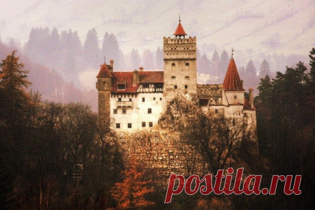 Символ Трансильвании - замок Дракулы / Туристический спутник