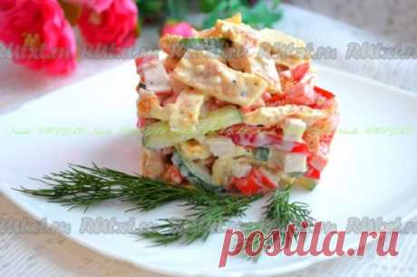 Салат с крабовыми палочками и болгарским перцем
