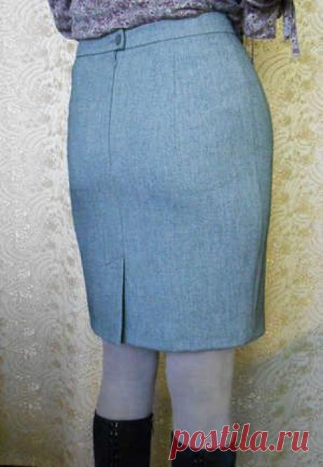 Юбка карандаш со шлицей