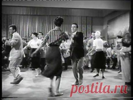 Bill Haley &amp; His Comets - "Rip It Up" - from "Don't Knock The Rock" - HQ 1956