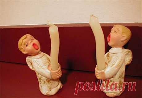 Удивительно идиотские товары (12 фото) | Чёрт побери Т.е. они, или их названия, настолько идиотские, что вы просто не сможете не купить эти товары, чтобы потом показывать друзьям и вместе ржать над дураком-производителем, который эту картину давно нарисовал в своем воображении и сейчас тихо посмеивается, потягивая дайкири где-нибудь на островах в теплом море. если кубики можно сделать просто, то зачем спортзал? Бройлерный ребенок. Всего по 5 баксов за полкило Кола из мочи ...