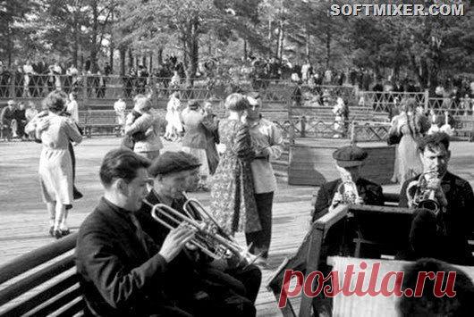 Место встречи - танцплощадка / Назад в СССР / Back in USSR