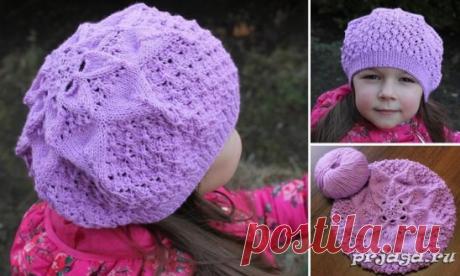 Детский берет спицами «Весенний цветок»
Описание и видео: https://prjaga.ru/vyazanie-dlya-detej/shapka-sharfik-beret/detskij-beret-spicami-vesennij-tsvetok-video