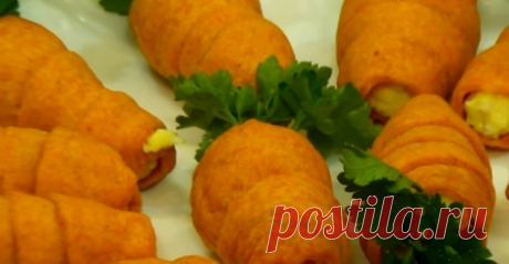 «Морковки» - эту закуска так красива и вкусна, что первой исчезает со стола! Приятного аппетита!