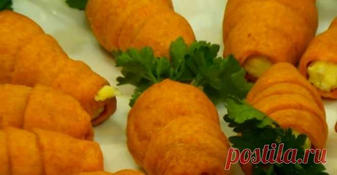 «Морковки» - эту закуска так красива и вкусна, что первой исчезает со стола! Приятного аппетита!