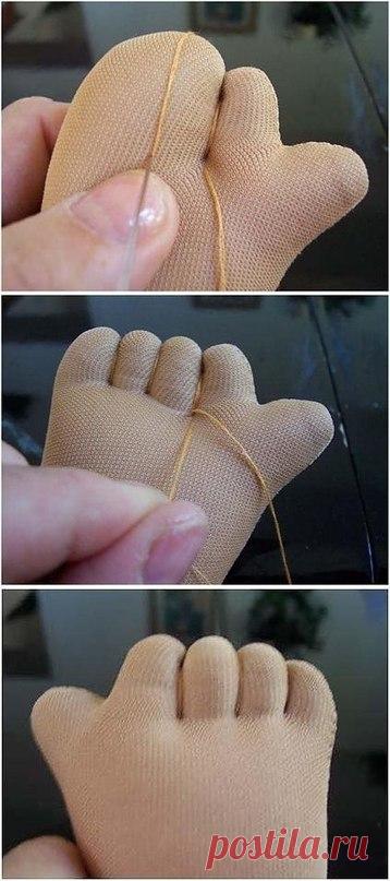 Игрушки ручной работы
Как сделать пальчики кукле?👐