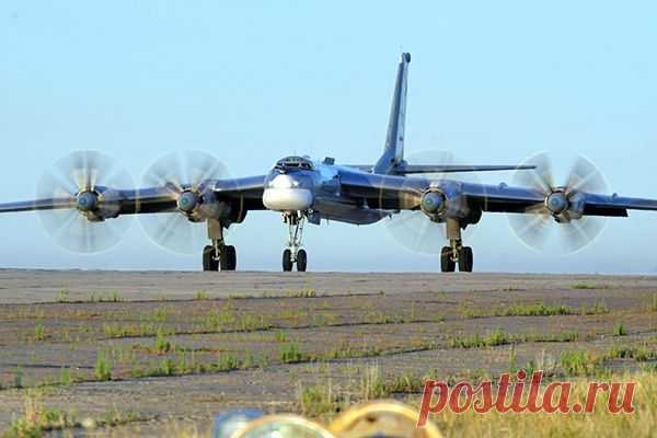 Американский B-52 против российского Ту-95
