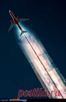 АВИАЦИЯ BOEING 777-337/ER