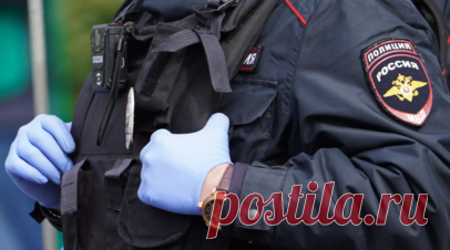 ТАСС: экс-замглавы МО Попов не будет сидеть в СИЗО вместе с рецидивистами. Бывший заместитель министра обороны генерал армии запаса Павел Попов не будет находиться в одной камере с рецидивистами, а также с людьми, обвиняемыми в насильственных преступлениях. Читать далее