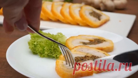 Невероятно вкусный закусочный рулет! Съедается молниеносно!