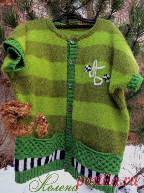 Жилет-"Футбольный.."-моя работа.