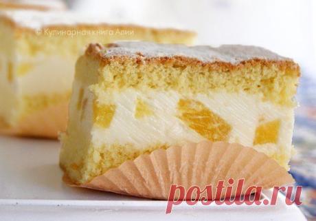 Вкусный торт с творожным кремом и ананасами