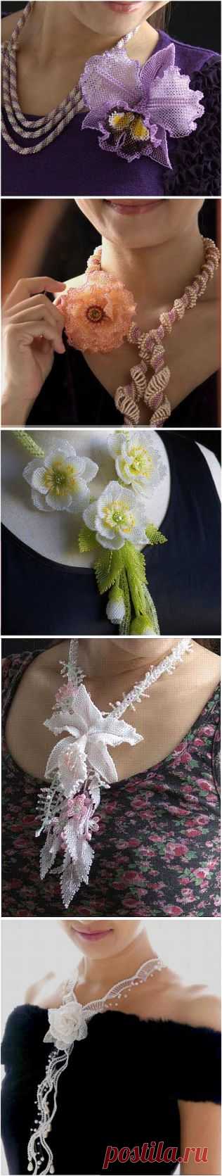 Бисероплетение: цветочные ювелирные изделия