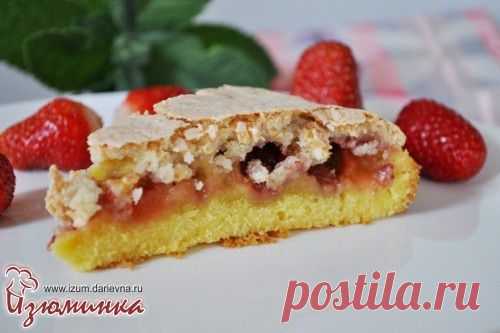 Пирог с клубникой.