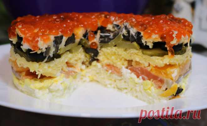 Салат Русалка с красной рыбой и икрой — магия вкуса
