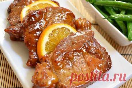 Свинина, запеченная в духовке - 20 быстрых и вкусных рецептов