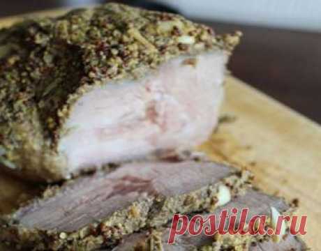 Домашняя буженина с чесноком и розмарином