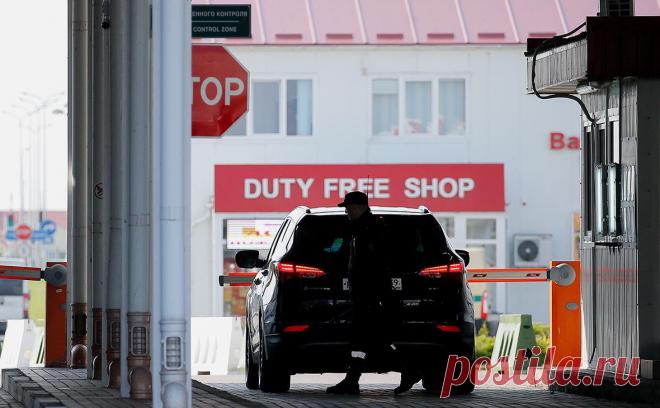 ЕС запретил россиянам ввозить личные автомобили, смартфоны и шампуни — РБК