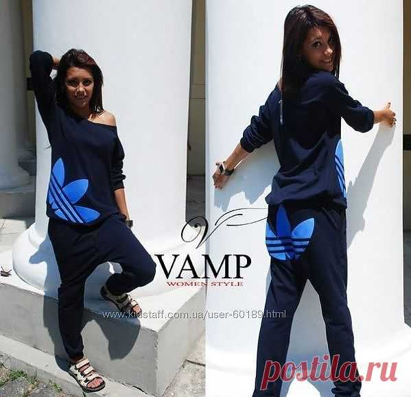 В НАЛИЧИИ!!! спортивный костюм адидас 1300руб. Размеры 42-44 и 44-46