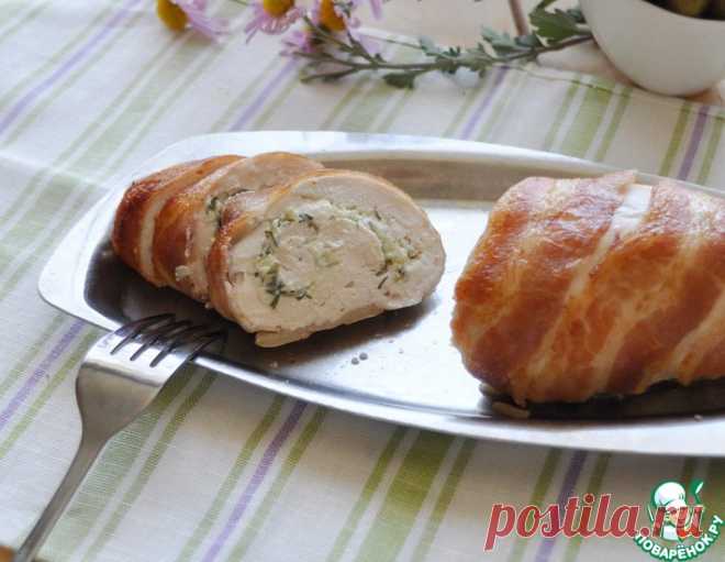 Куриный рулет с маринованными огурцами – кулинарный рецепт