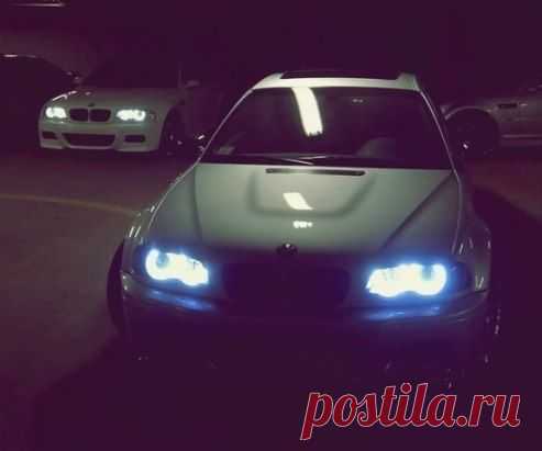 В этом мире можно искать всё, кроме любви и смерти… Они сами тебя найдут, когда придет время.