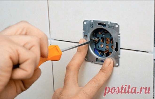 -1 2 Как посадить на место новую розетку на короткие провода