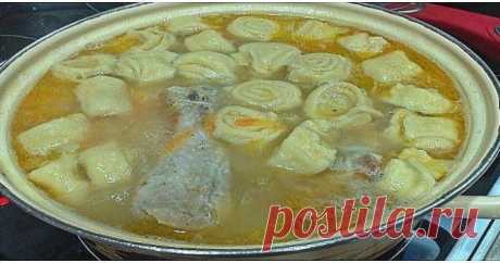 КУРИНЫЙ СУП С ЧЕСНОЧНЫМИ ГАЛУШКАМИ-РУЛЕТИКАМИ. ОЙ, НУ, как это ВКУСНО, попробуйте сами! — Полезные советы
