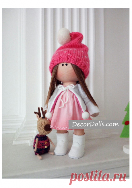 Soft Textile Doll, Love Winter Doll, Poupée Cloth Rag Doll, Red Nurser – Decor Dolls