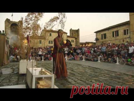 MONTERIGGIONI FESTA MEDIEVALE 2013 Official video