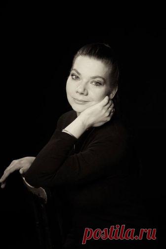 Елена Камардина / Стихи.ру