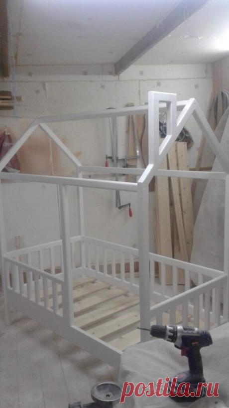 Кроватки-домики от Юры Ананьева | | Для тех, кто любит работать с деревом