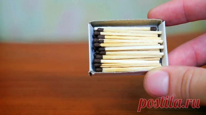 Как зажечь спичку об спичку без чиркаша Интересный фокус или лайфхак, как можно без коробка с чиркашом зажечь спички друг об друга. Вы можете поспорить со своими друзьями, что сделаете это, а затем выиграть спор. Или воспользоваться этим способом в трудной ситуации, при наличии всего необходимого. Зажигаем спичку о спичку Все что нам